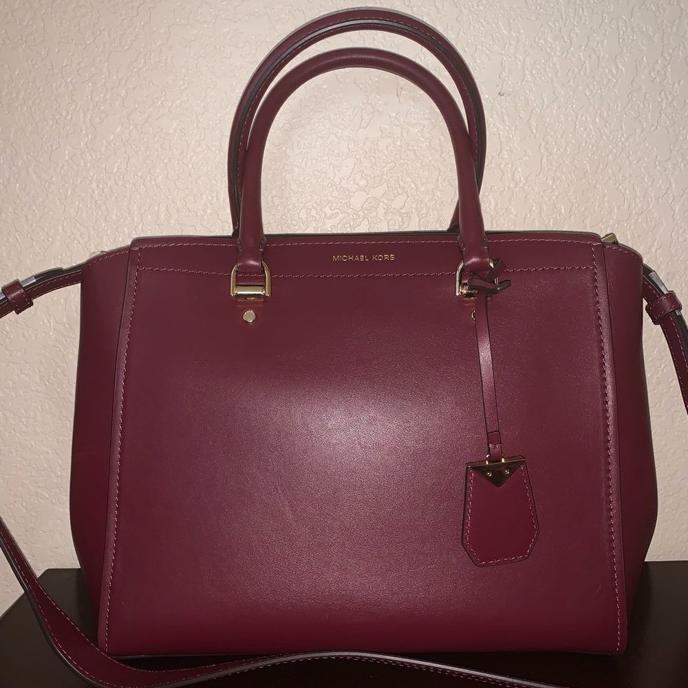 SALE 💜Michael Kors Large Leather Satchel